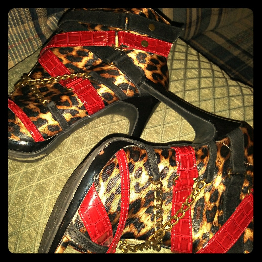 Anne Michella Zebra print peep toe booties